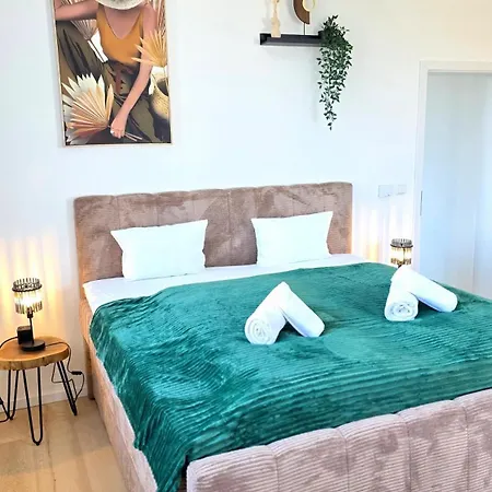 Apartmán Design-apartment I Europapark I Boxspring I Balkon I Parkplatz